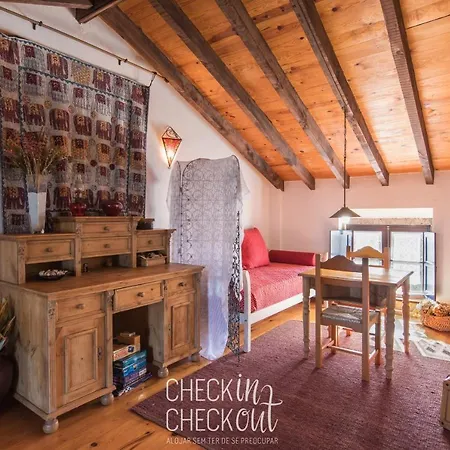 Checkincheckout Casa Da Lua * Mafra